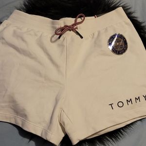 Tommy hilfiger shirt and shorts